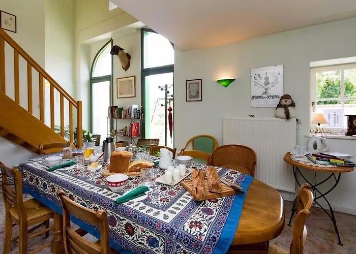 Dhotes Poule Sur Un Gasthuis 3*